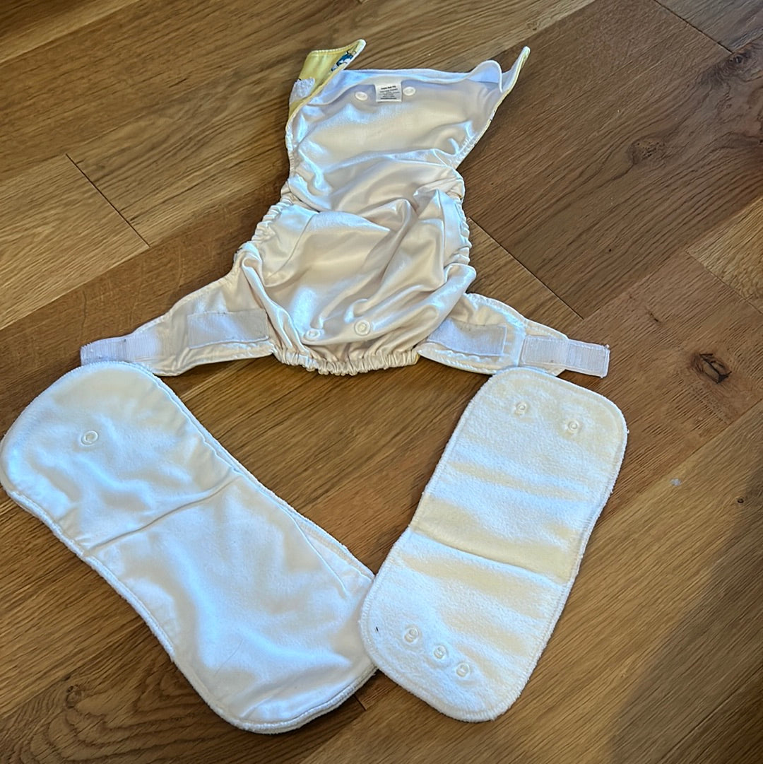 Tickle Tots all in two nappy (084)