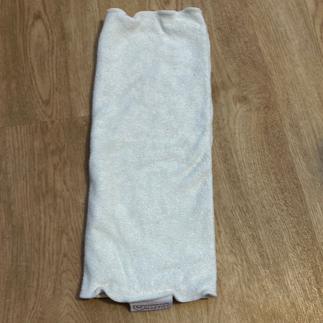 Modern Cloth Nappies trifold insert (could be used with a flat/preflat) (031)