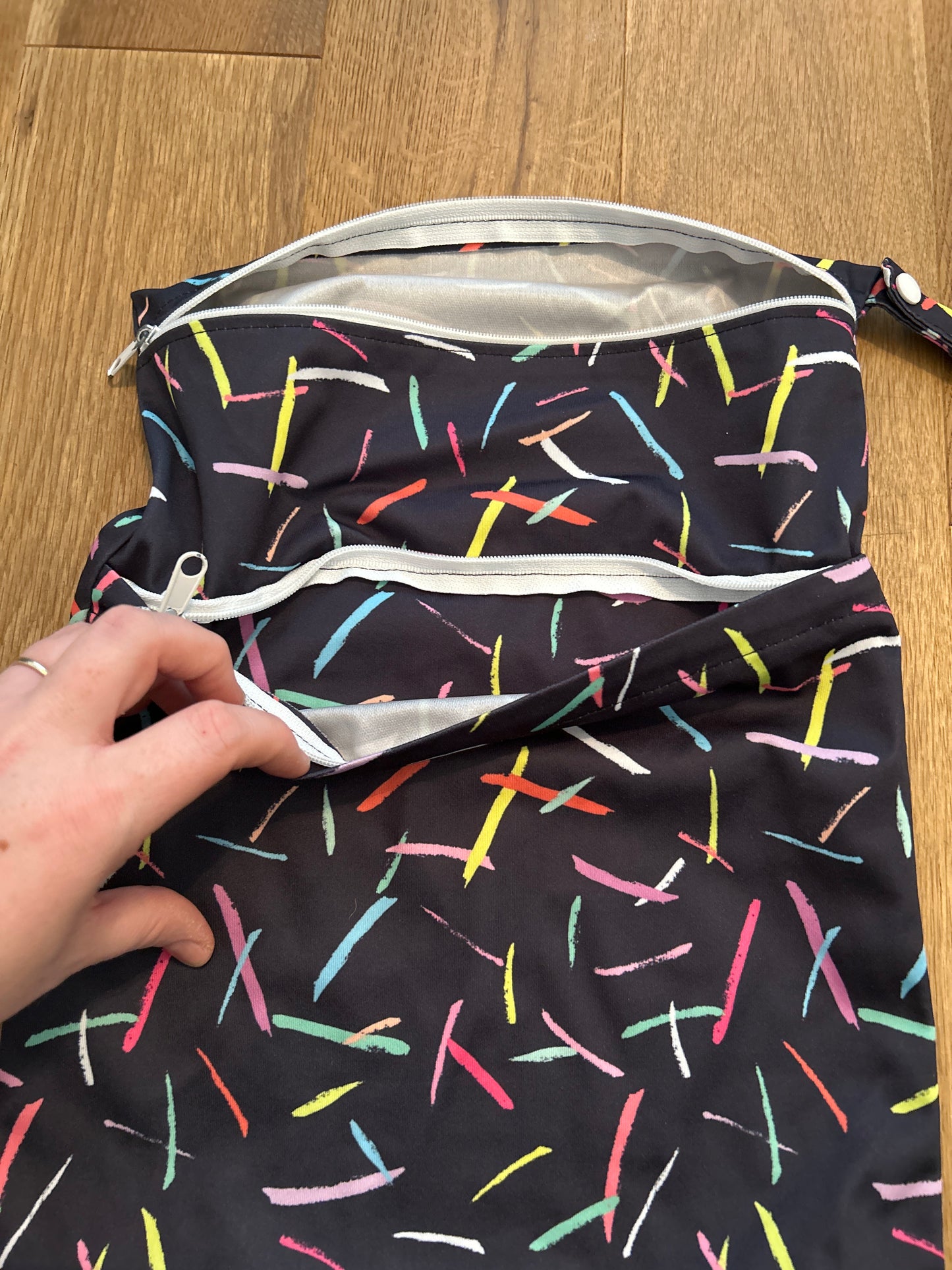 Lovely medium double wet bag (accessories; unbranded; 003)