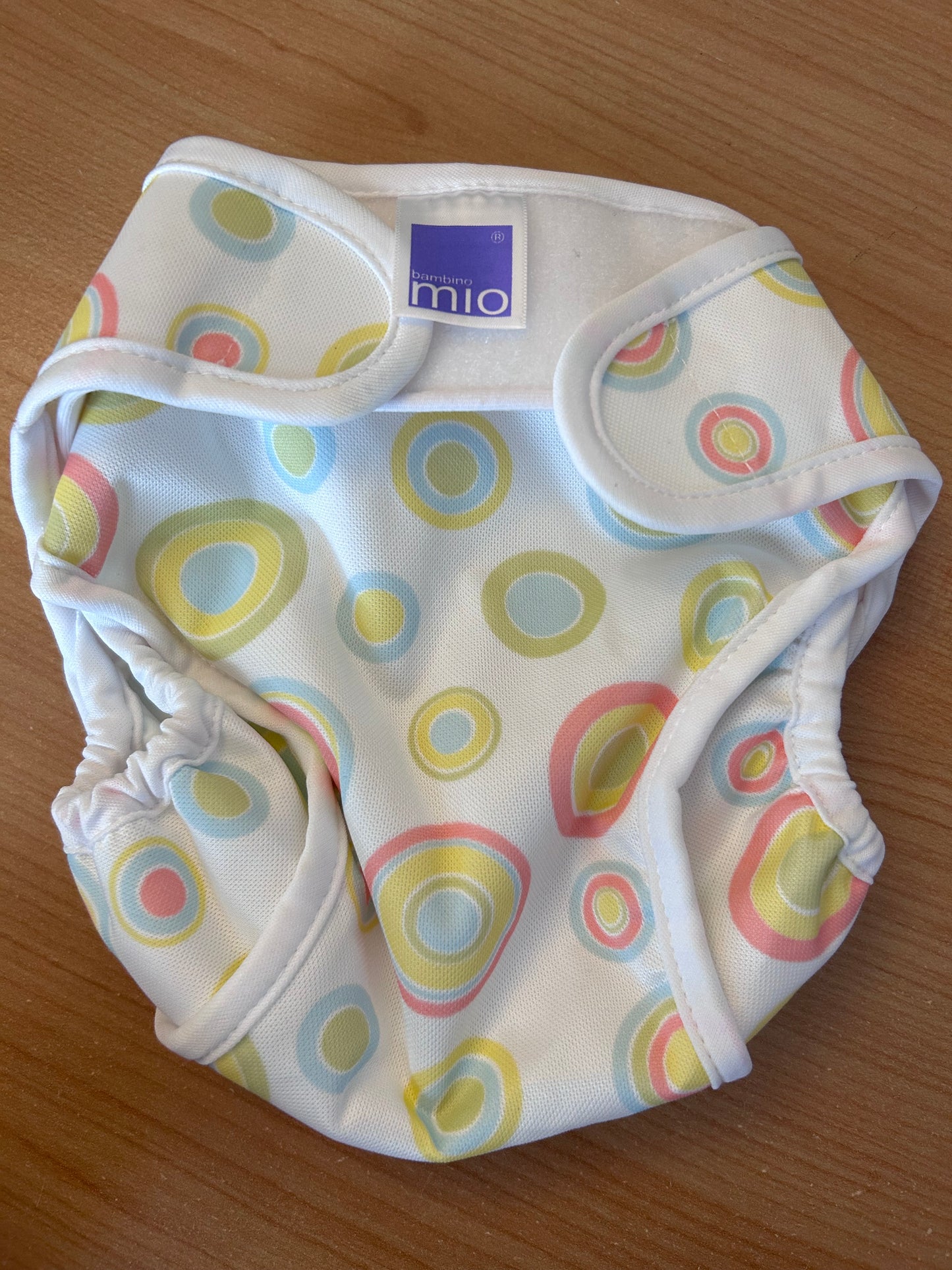Bambino Mio newborn wrap - like new (003)