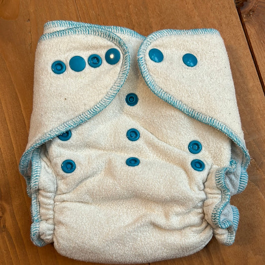 Fleecy Bums fitted nappy (043)