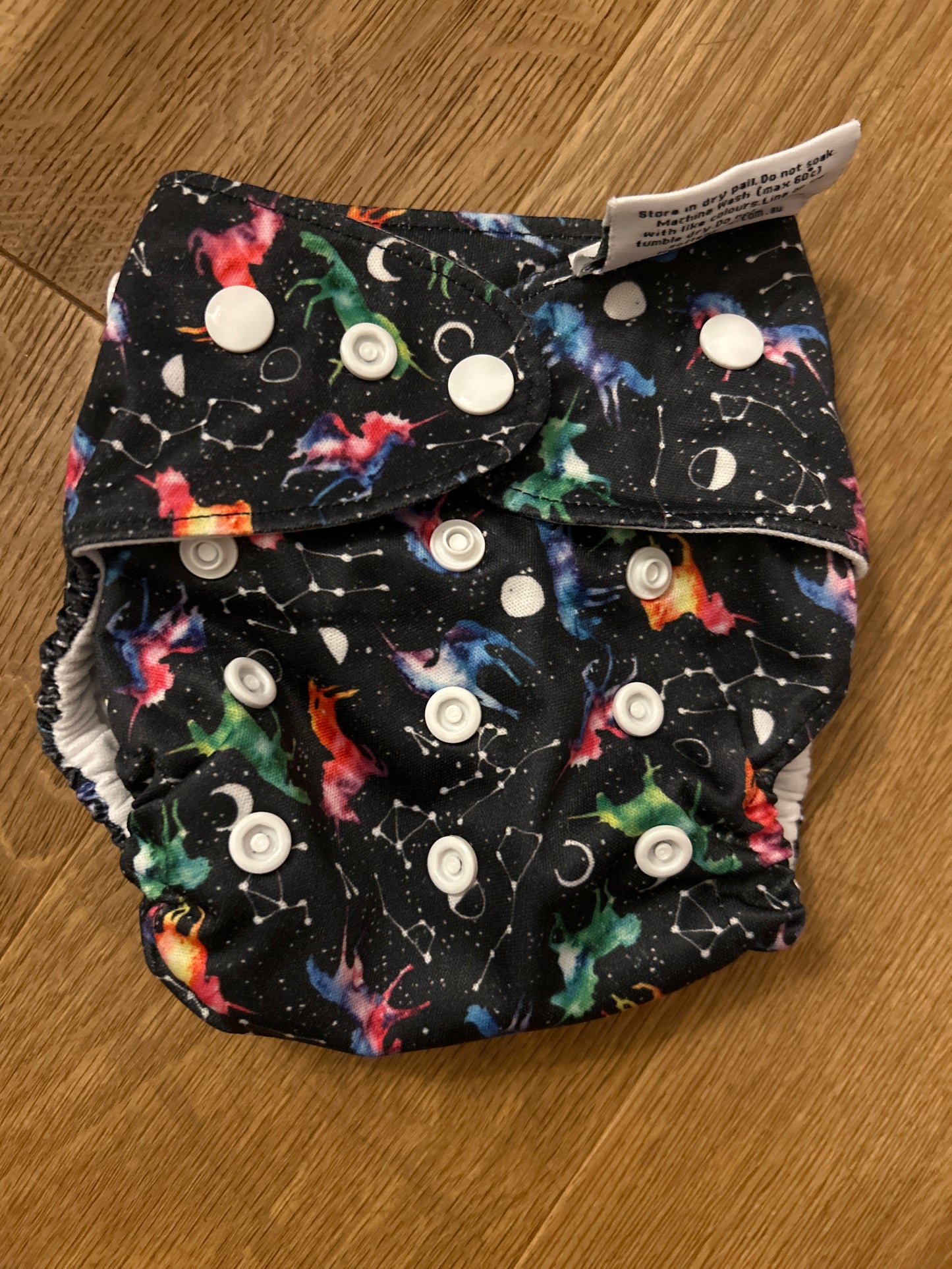 Designer bums pocket nappy (098)