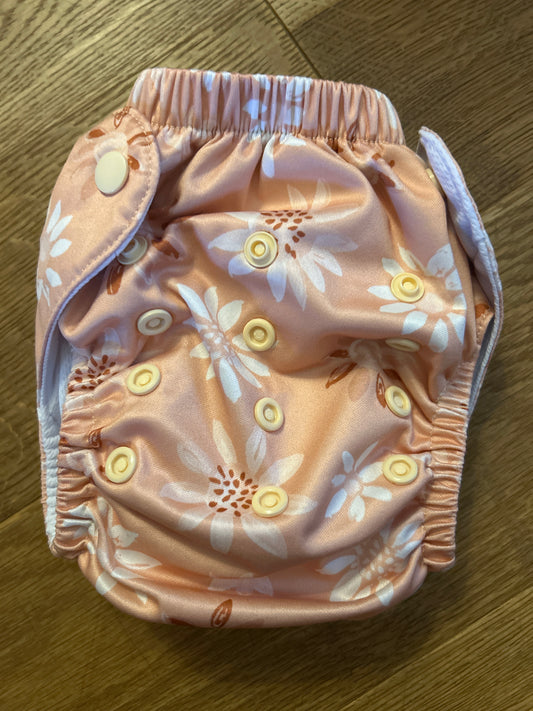 Little Poppet pocket nappy with trifold (003)