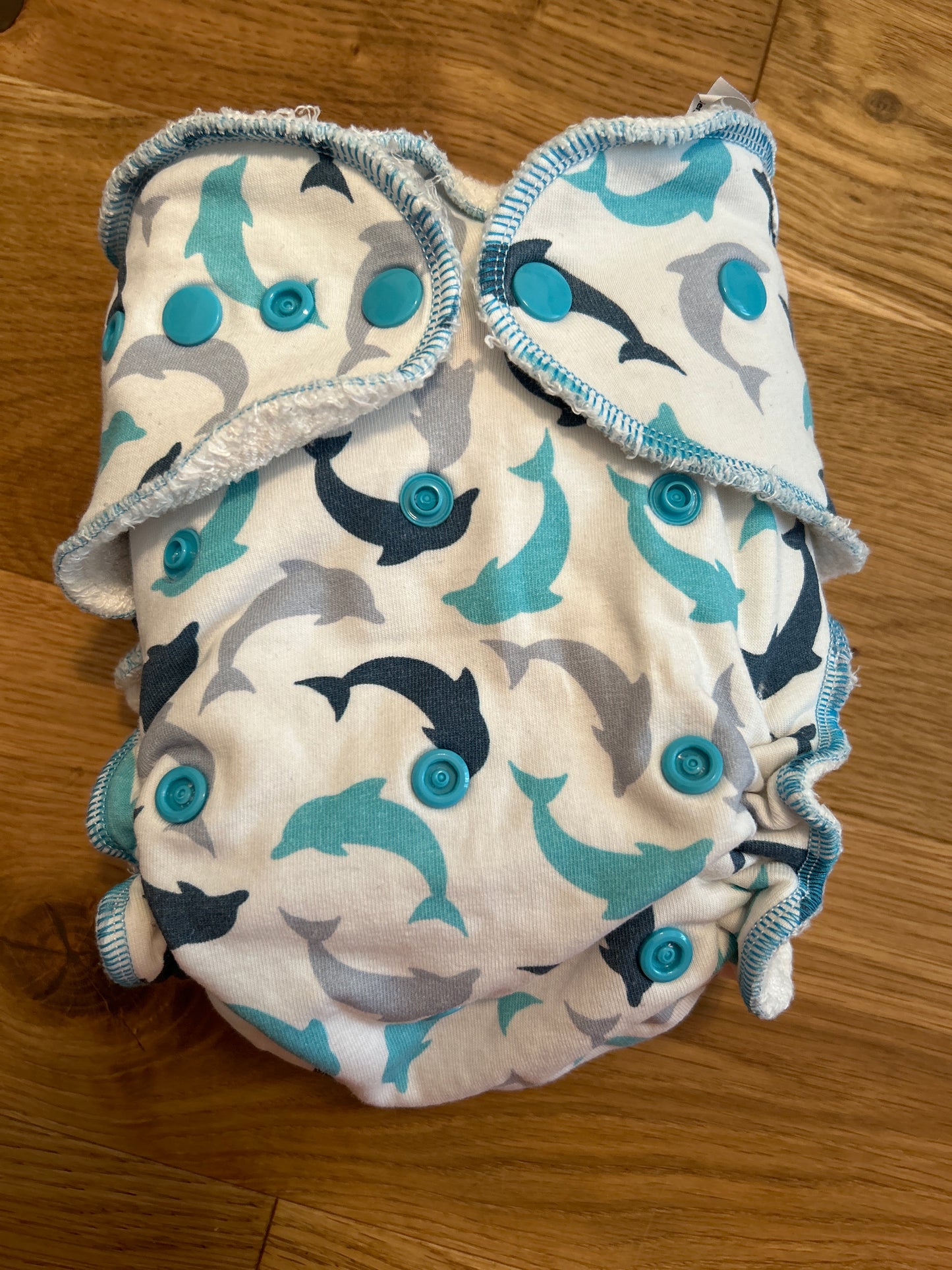 Petit Lulu fluffy organic fitted nappy - like new (066)