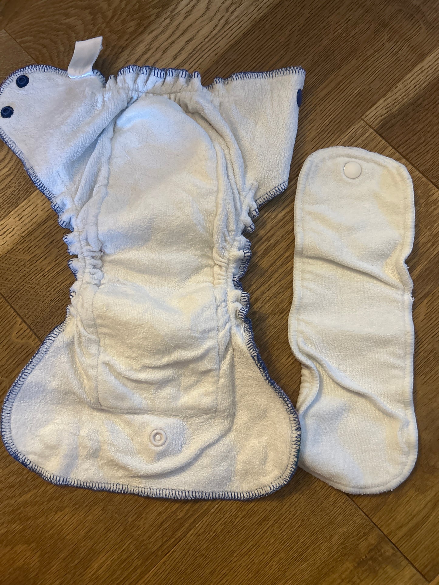 Little Lovebum newborn nappy (003)