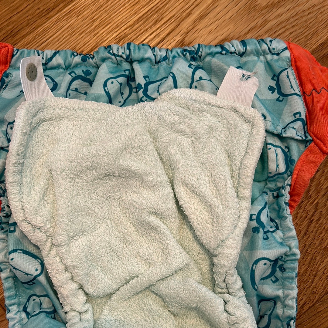 Close pop in all in two nappy - broken popper inside (003)