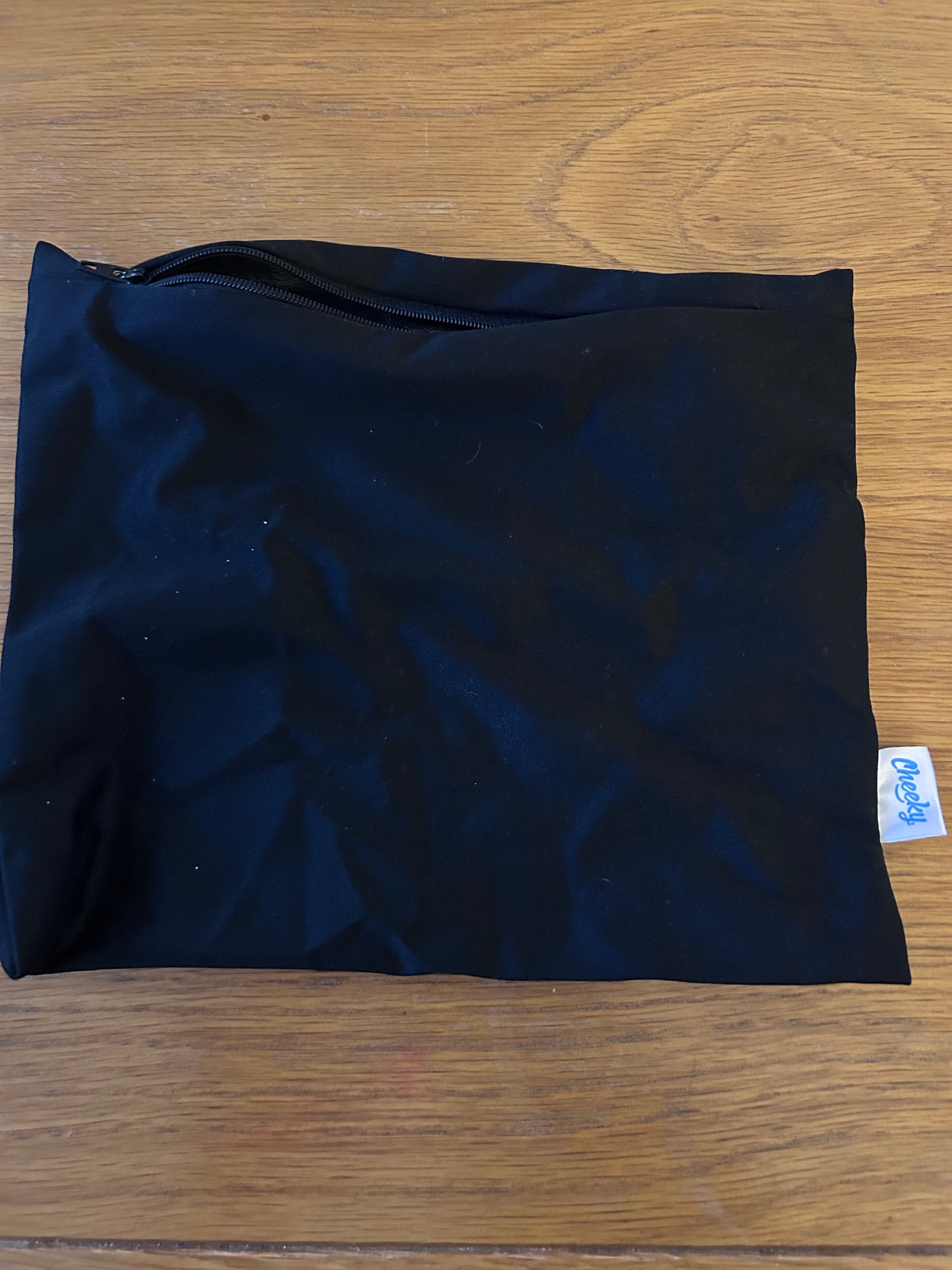 Cheeky small wet bag (accessories; 084)