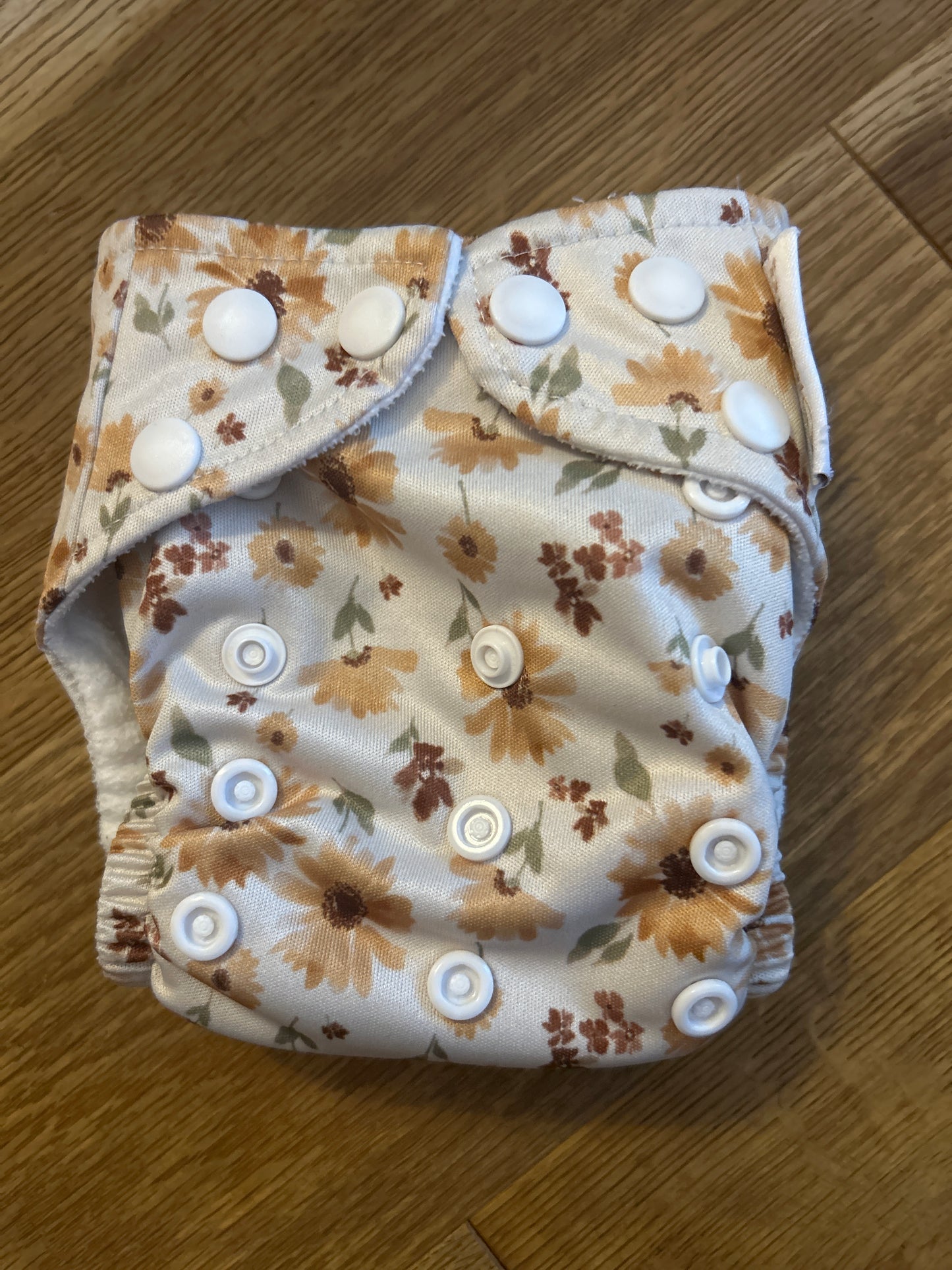 Modern cloth nappies pearl newborn pocket nappy (003)