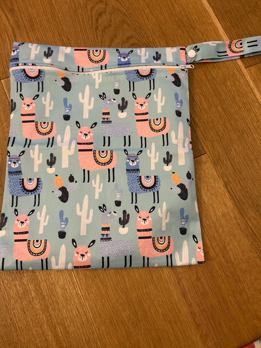 Unbranded medium single wet bag (accessories; 101)