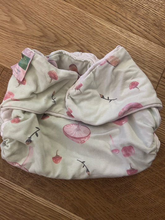 Evie Reusables Rolled Preflat (flat) nappy (093)