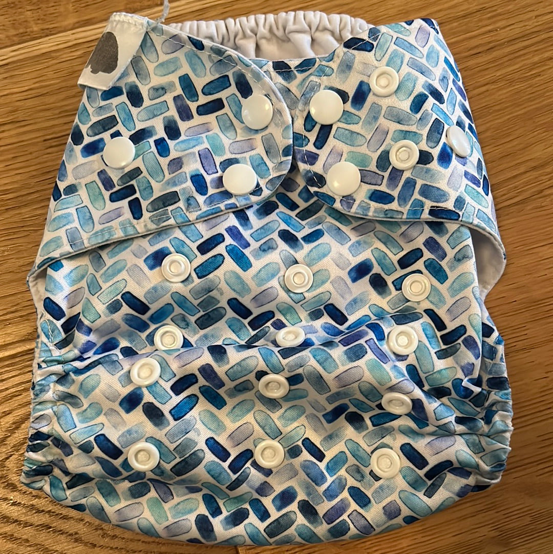 Bear Bott - All In Two nappy cover (034)