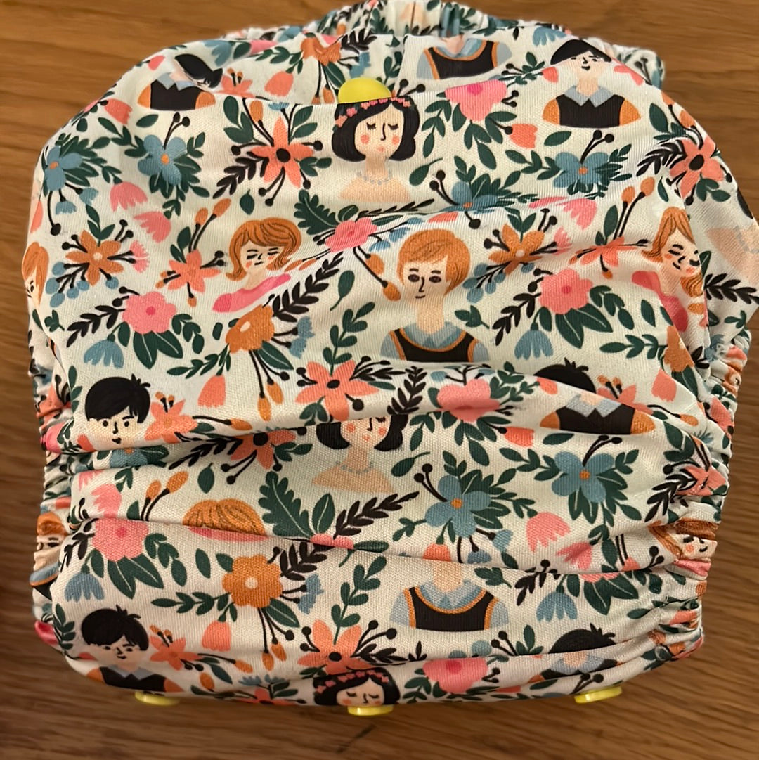 Monarch flora familia print All in two nappy / AI2 (032)