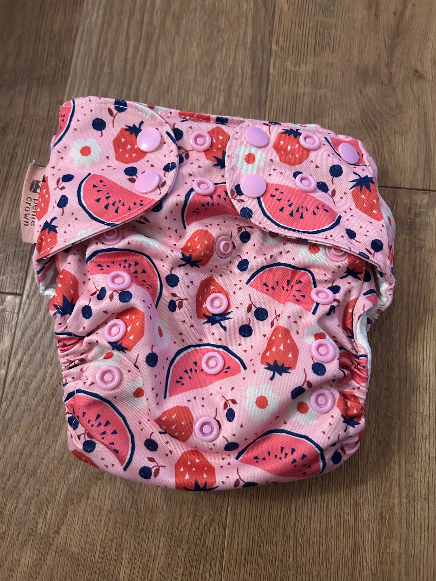 Petite Crowne one size pocket nappy with inserts (022)