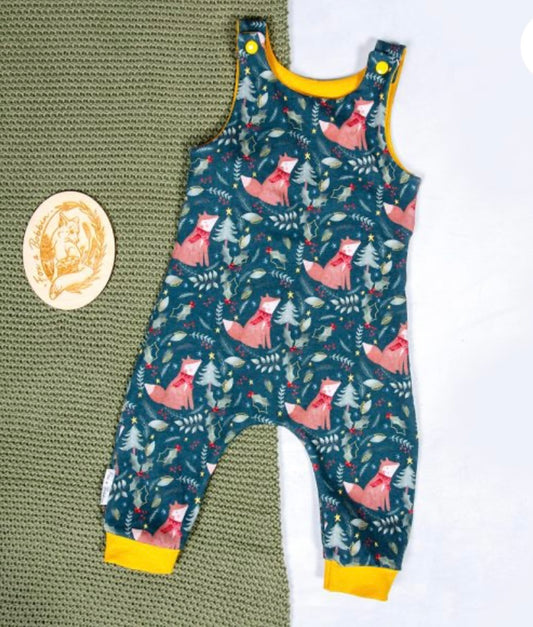 Dungaree romper, like new - 3-6 months. Fox & Bobbin Preloved cloth friendly clothing