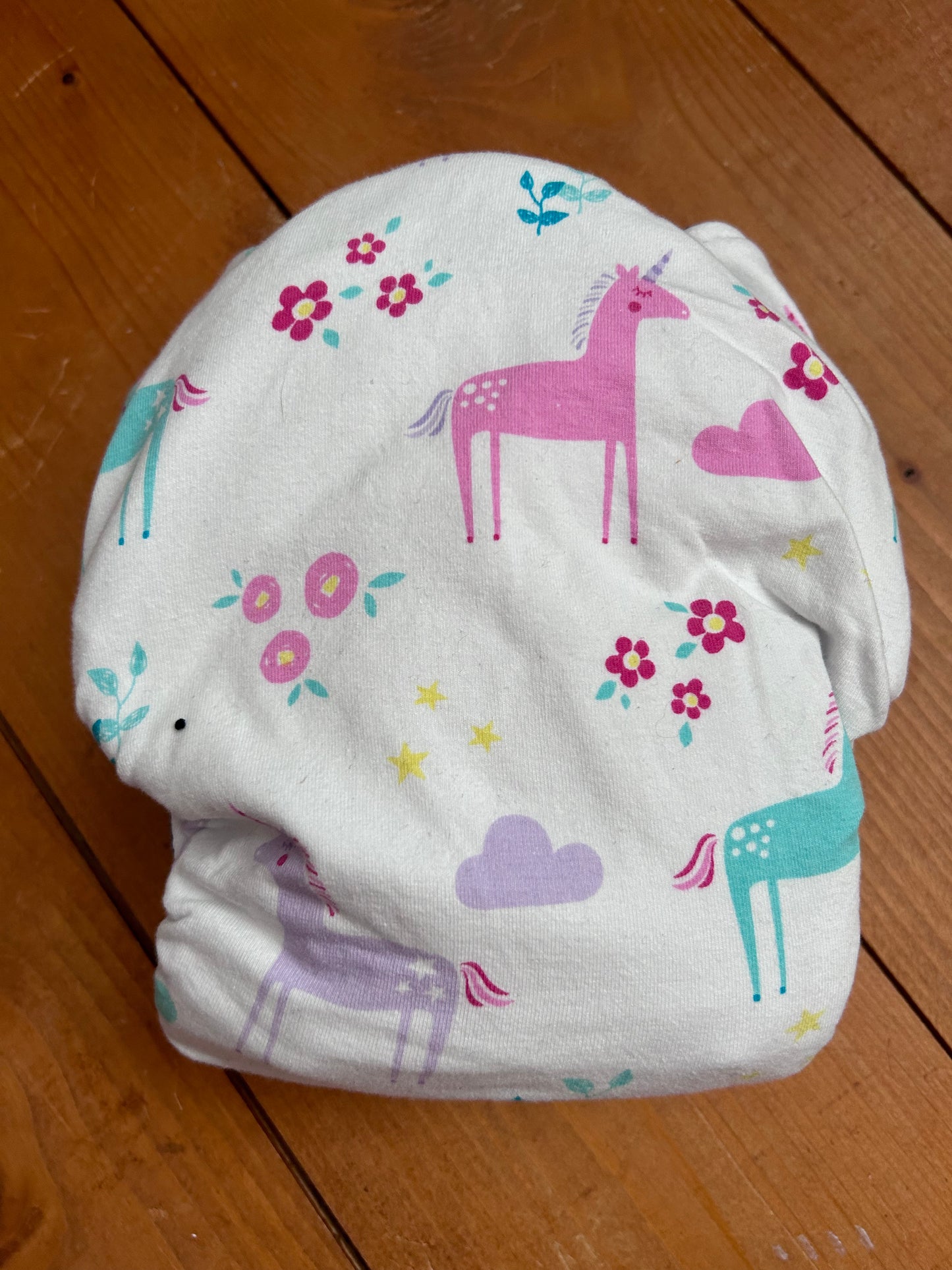 Milliybelles boutique XL nappy cover and trifold  - unworn, brand new (043; unbranded)