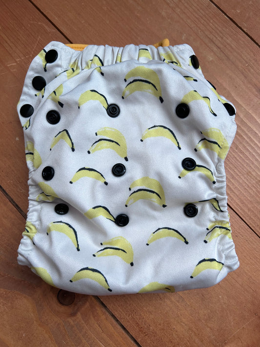 Juliana banana pocket nappy with attached insert (043; unbranded)