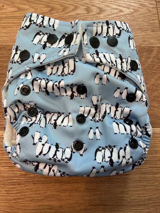 Baba and Boo blue penguin pocket nappy with 2 original inserts (003)