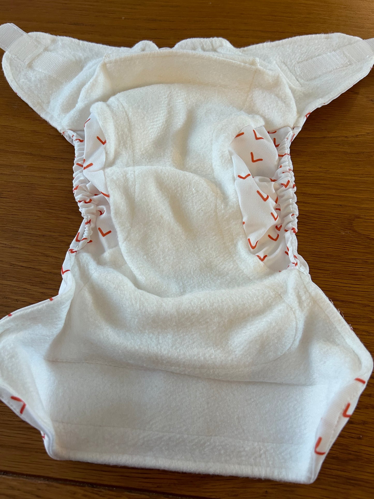 Kit and Kin All In One nappy, like new (061; unbranded)