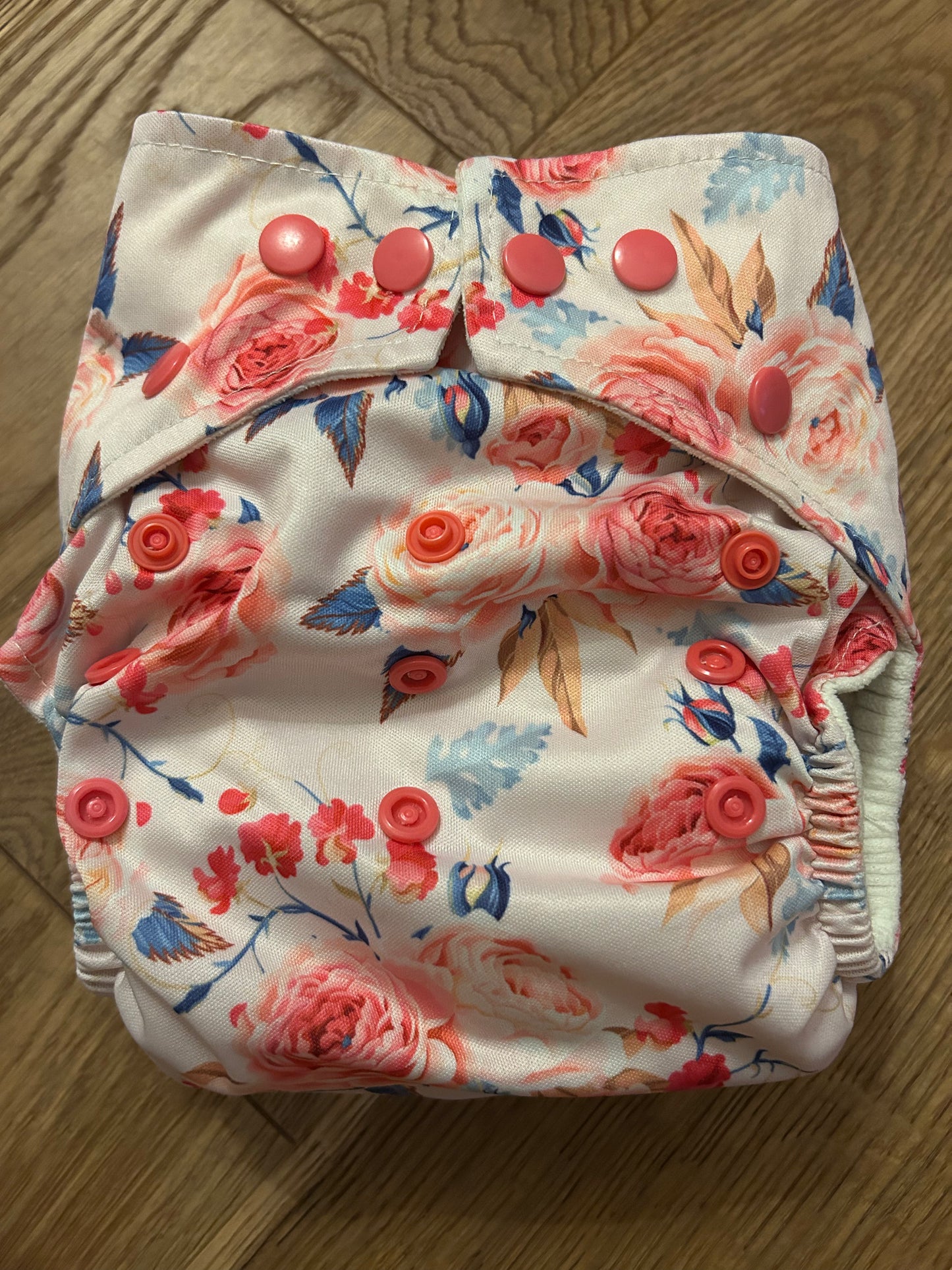 Modern cloth nappies pocket nappy with two original slim inserts (022)