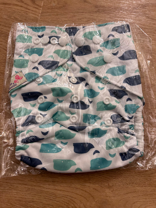 Littles & Bloomz - Pocket Nappy - brand new, unopened (078)