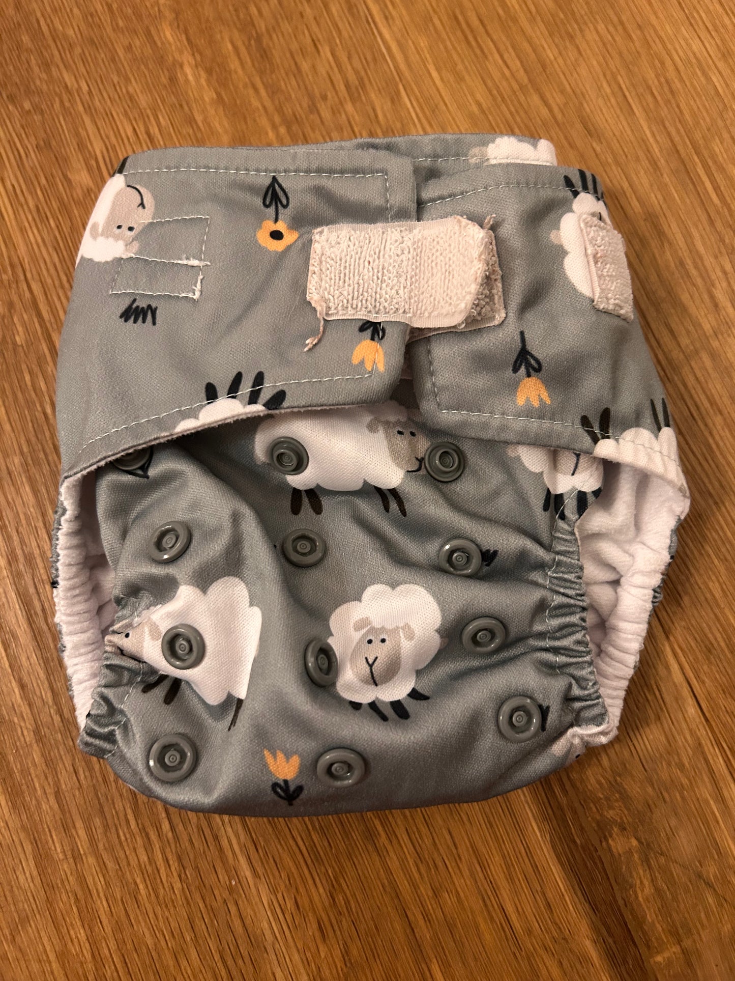 Newborn pocket nappy.  (#100)