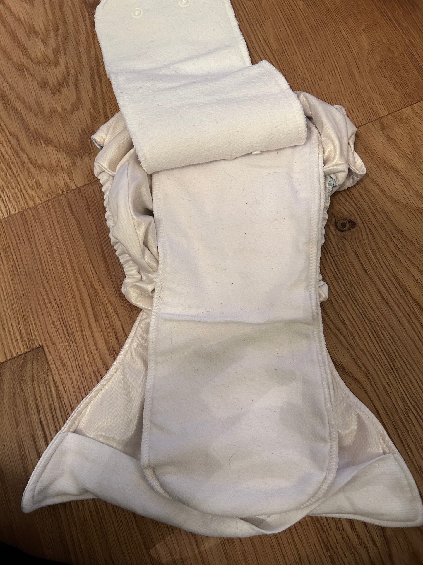Tickle Tots all in two nappy (084)