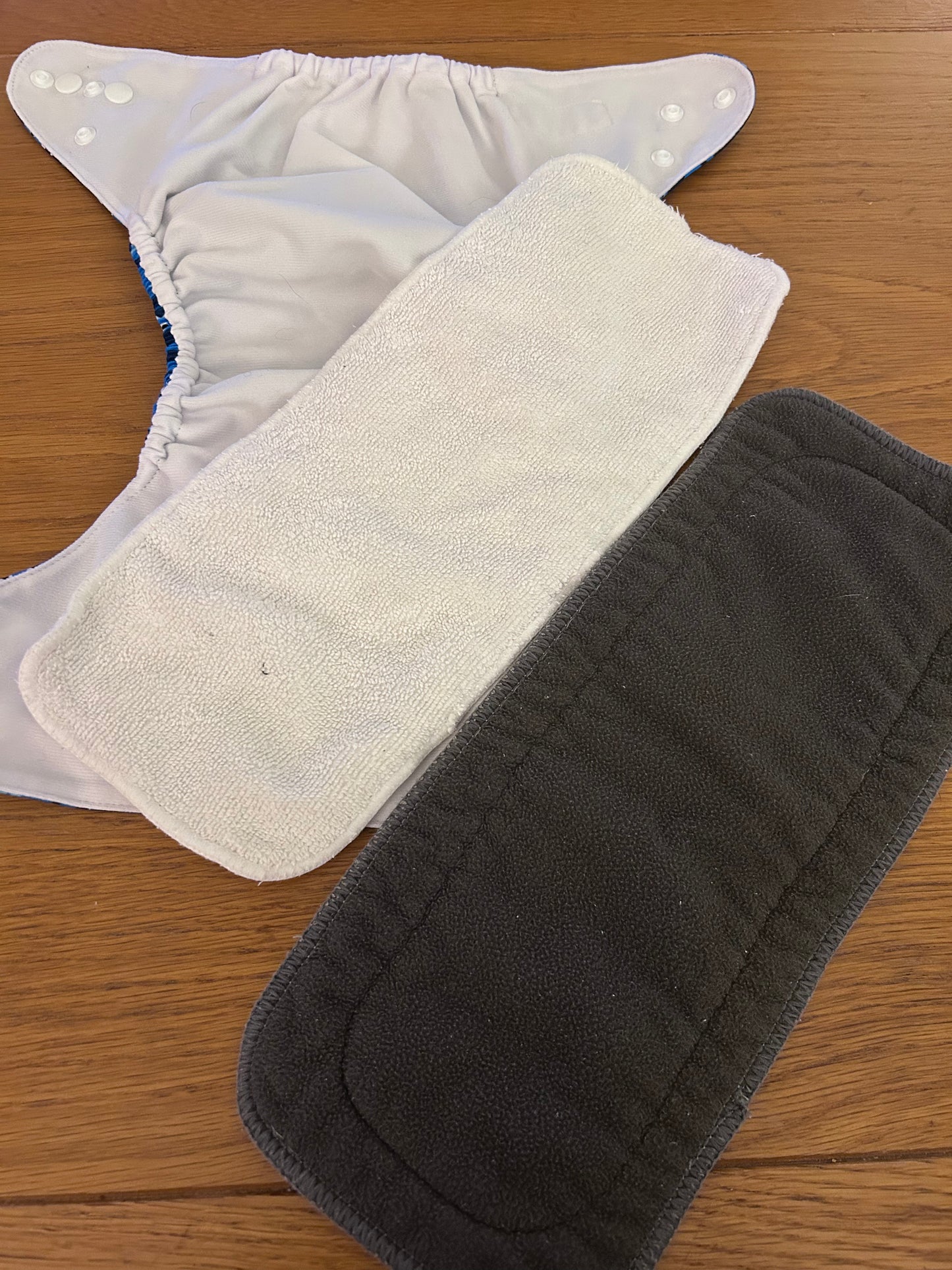 Alva baby pocket nappy with 2 inserts (003)