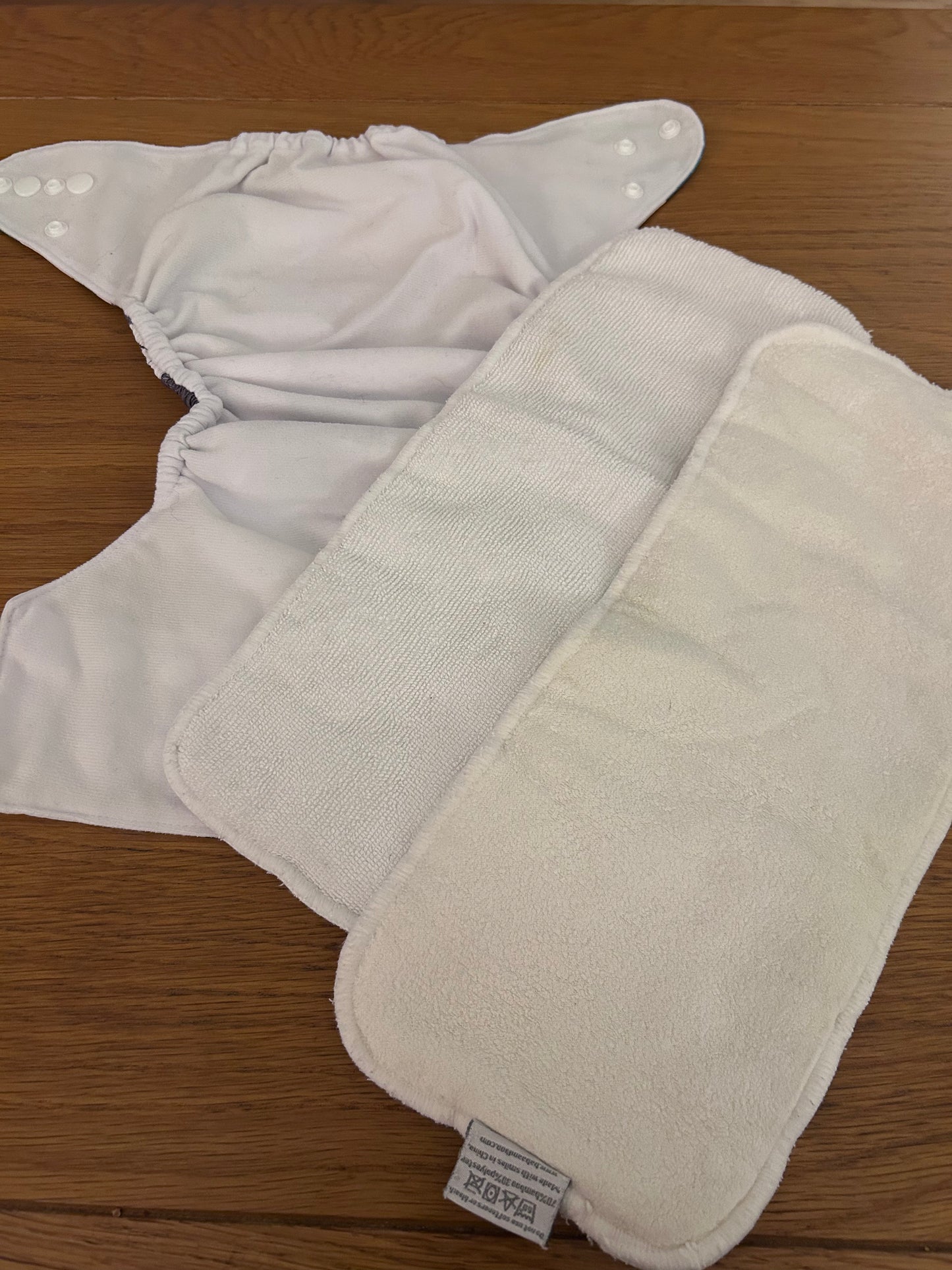 Alva baby pocket nappy with 2 inserts (003)