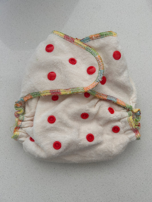 Like new - Alva fitted nappy (100)