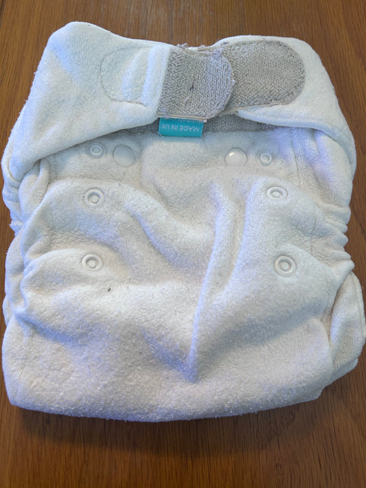 TotsBots  - Fitted Nappy bamboozle stretch white size 3 (056)