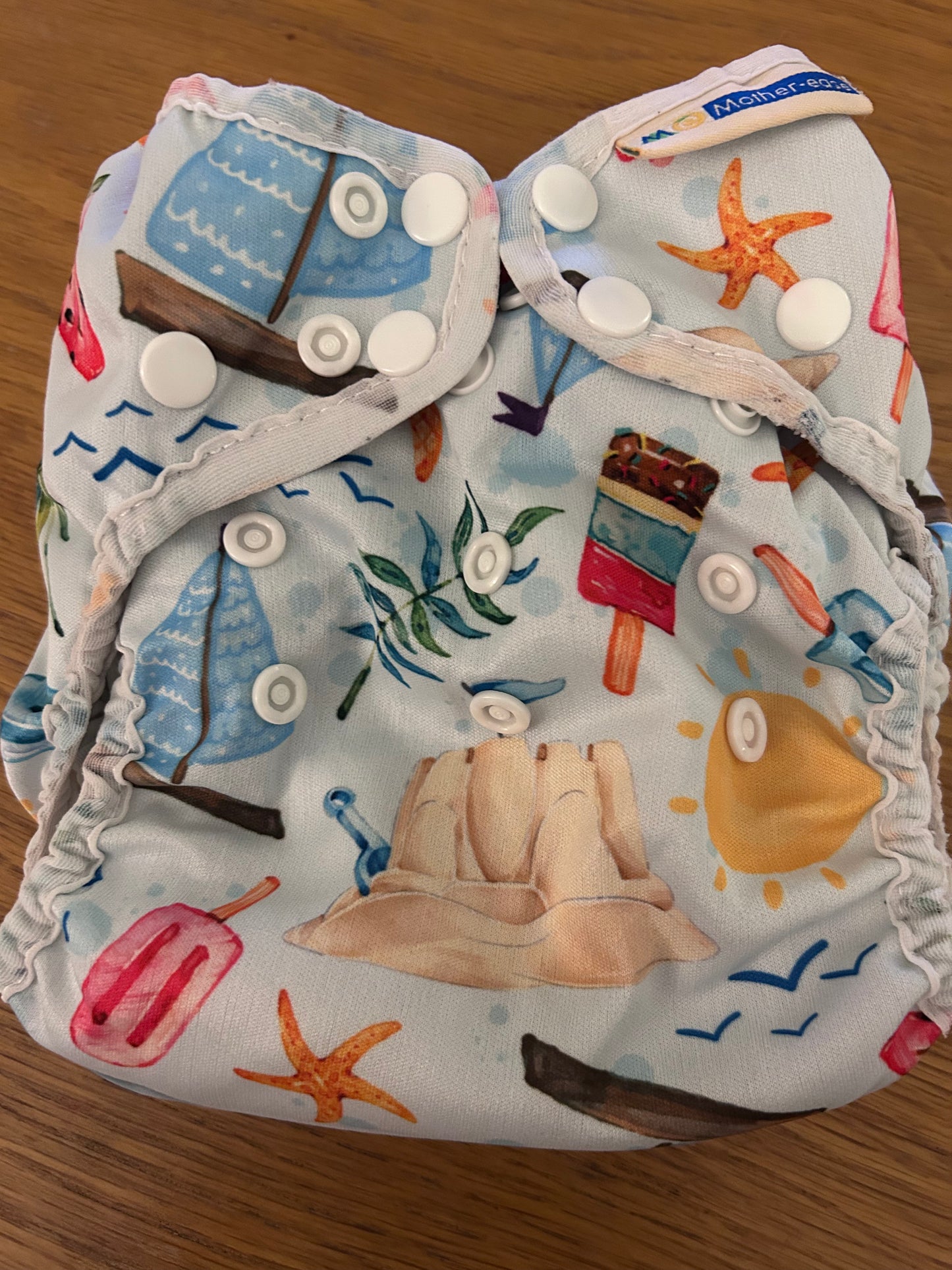 Motherease Uno stay dry all in one beach print (089)