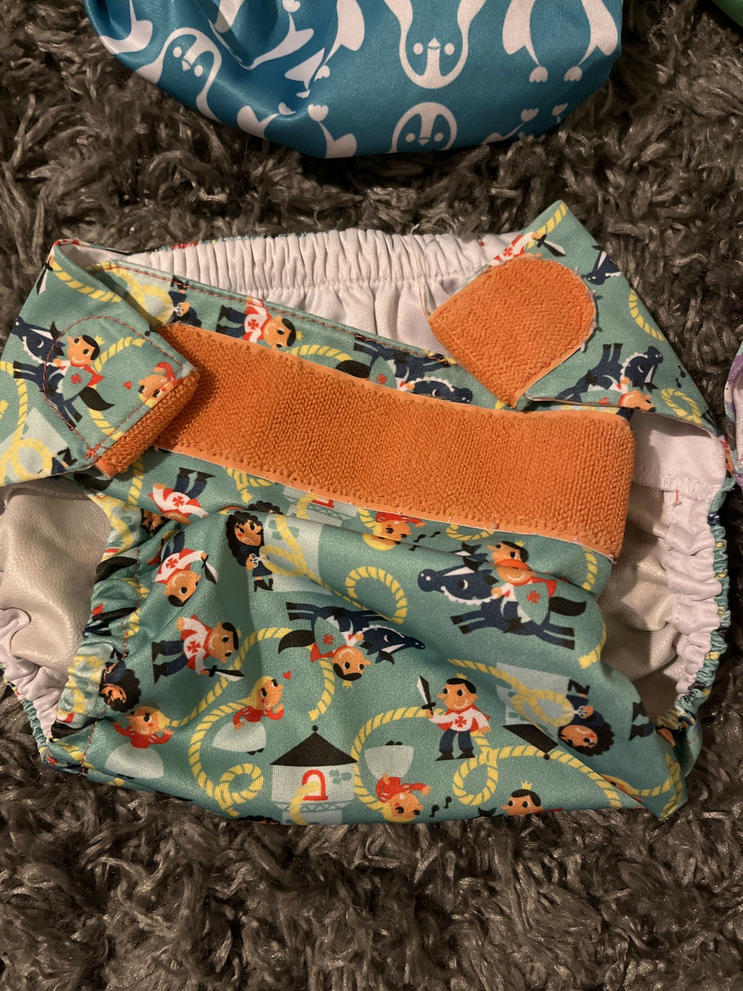 Tots bots Peenut wraps size 2