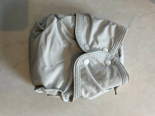 Little lamb sized pocket nappy (size 2)