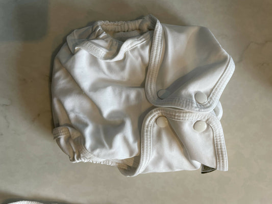 Little lamb sized pocket nappy (size 2)